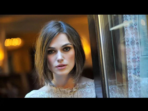 I'm sorry, I can't identify or describe this person.