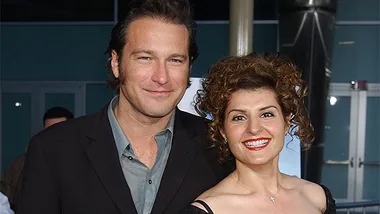 John Corbett and Nia Vardalos at the 2002 premiere.