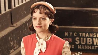 Elizabeth Moss plays Peggy Olsen on Mad Men 