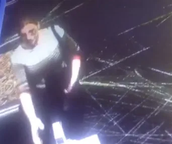 “This is a very low act”: Woman steals ANZAC badges from RSL