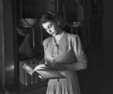 Queen Elizabeth: 90 glorious years in pictures