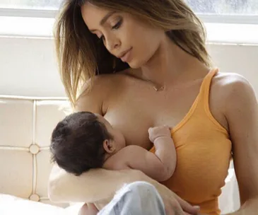 Sarah Stage breastfeeding