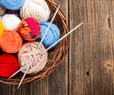 Knitting yarn