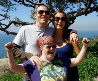 Man has to choose between wife and sister