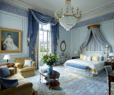 Paris is calling: How to holiday in style in the city of love