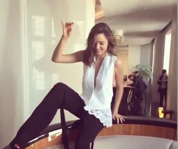 Miranda Kerr takes a tumble