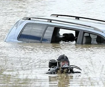 Melbourne mother who drove children into lake denied bail