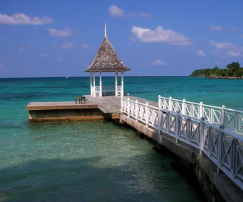 Avoid winter. Book a last-minute trip!