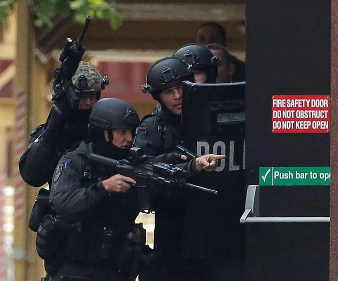 Police left before Sydney siege ended