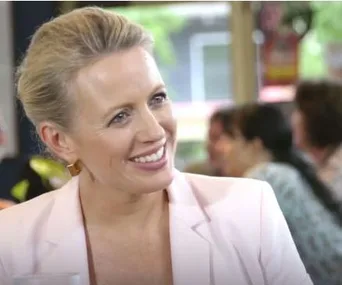 Bill Shorten interviewed by wife Chloe 