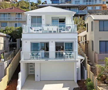 Family wins $4 million dream home for just $200