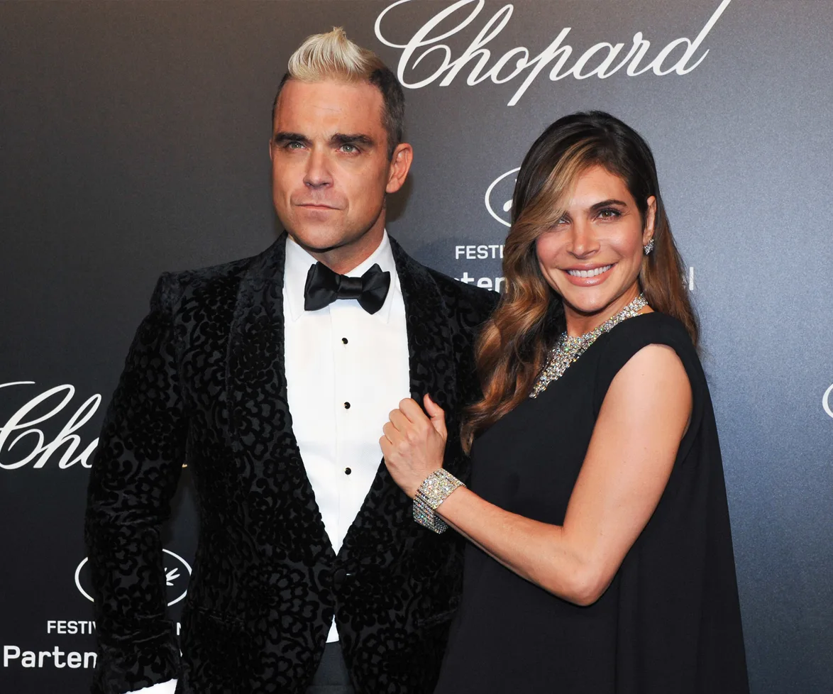 robbie williams wife ayda field post birth comments