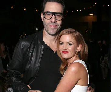 isla fisher sacha baron cohen
