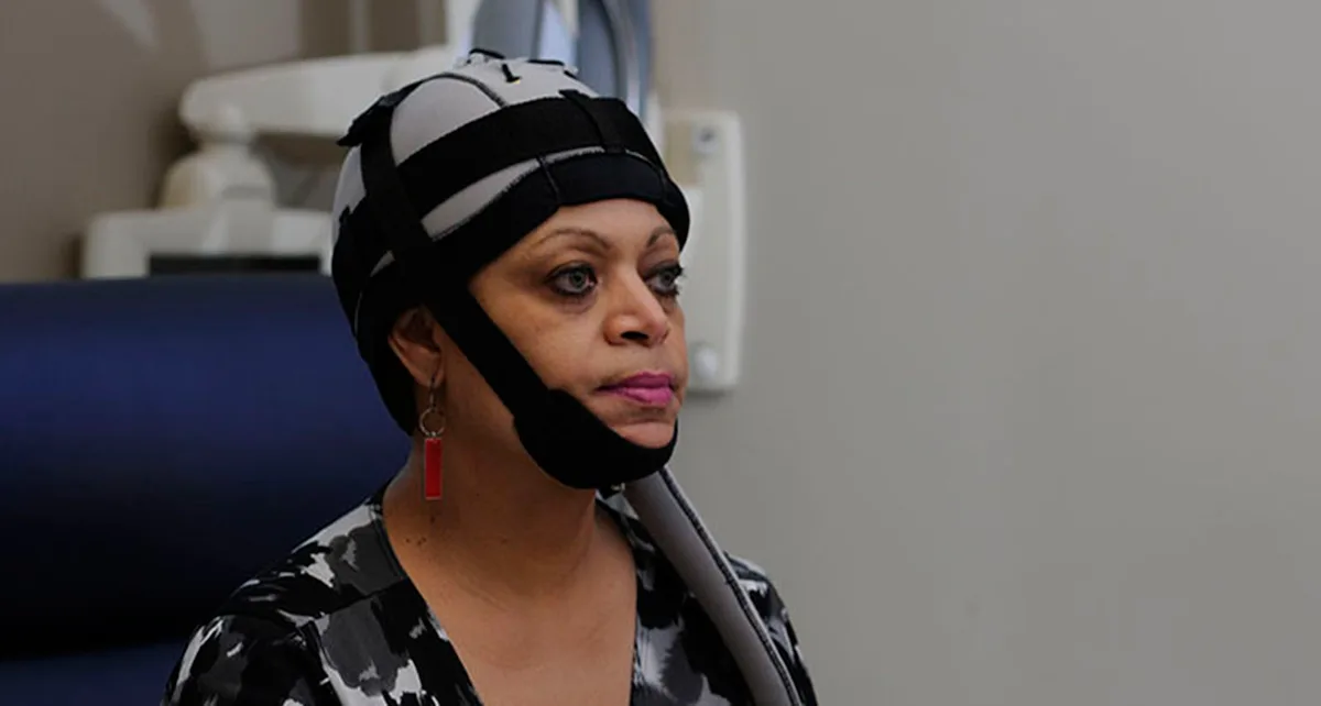 Scalp cooling cap prevents cancer hair loss