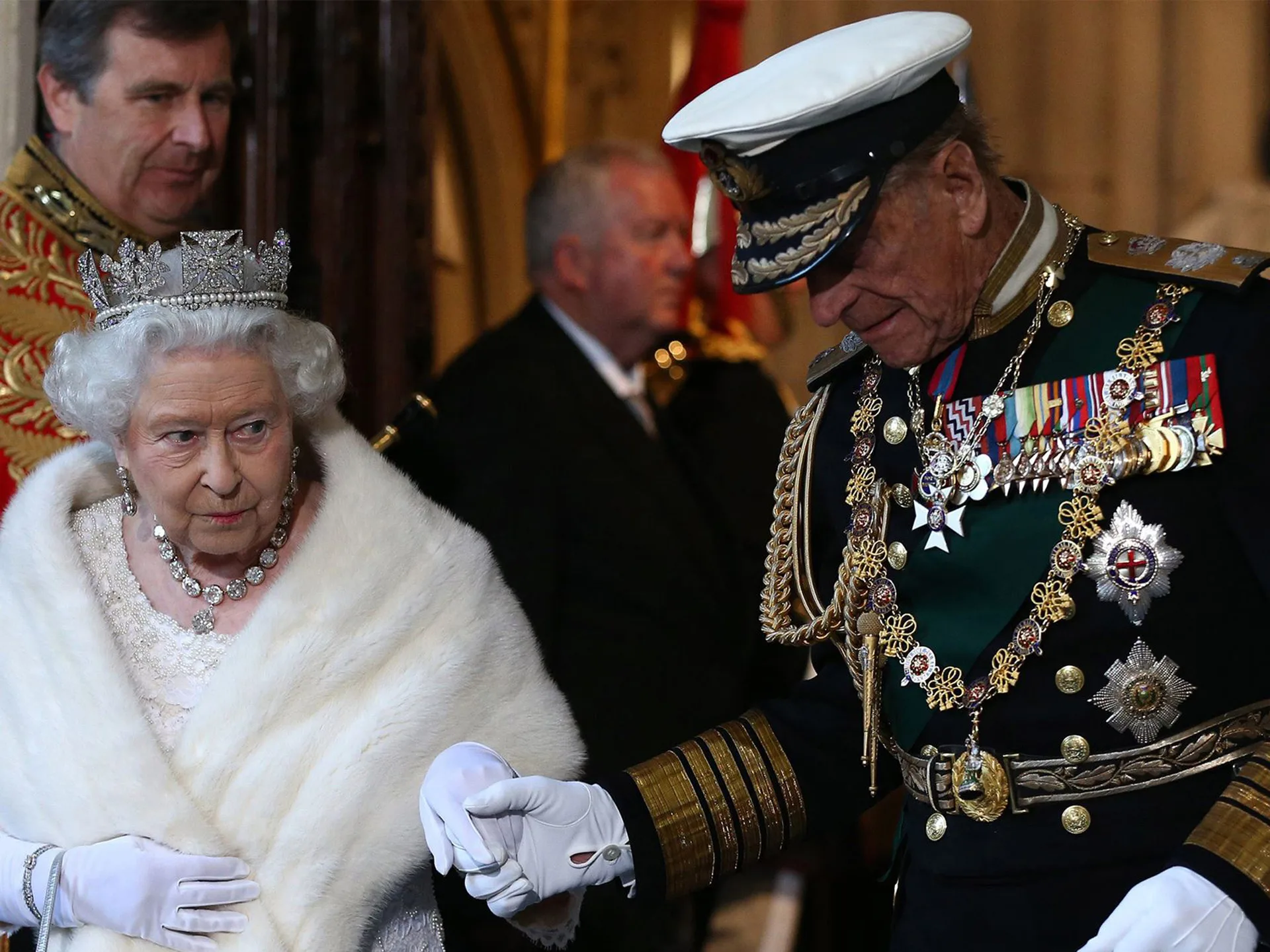 The Queen and Prince Philip delay their trip Sandringham