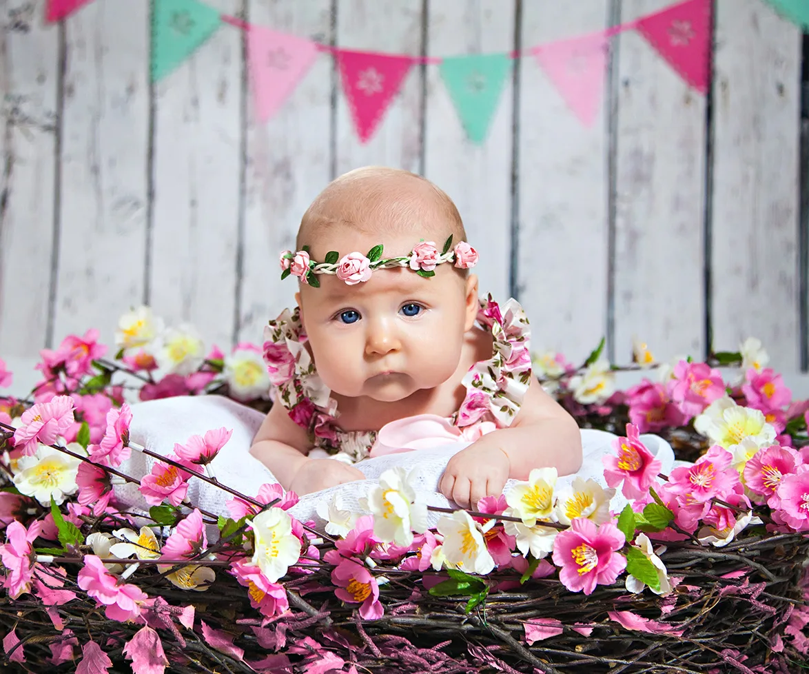 Babies with big heads are apparently smarter.