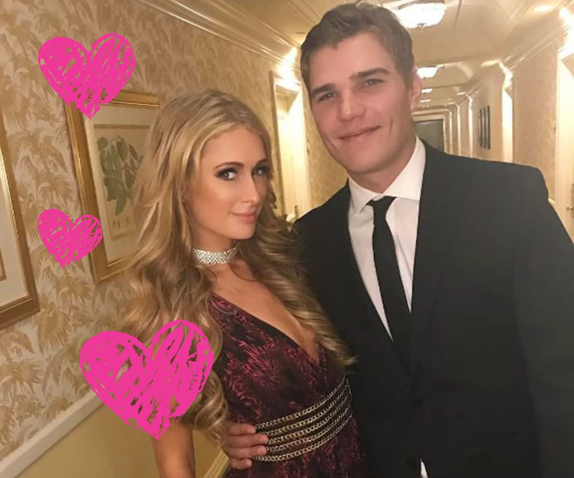 paris hilton, chris zylka