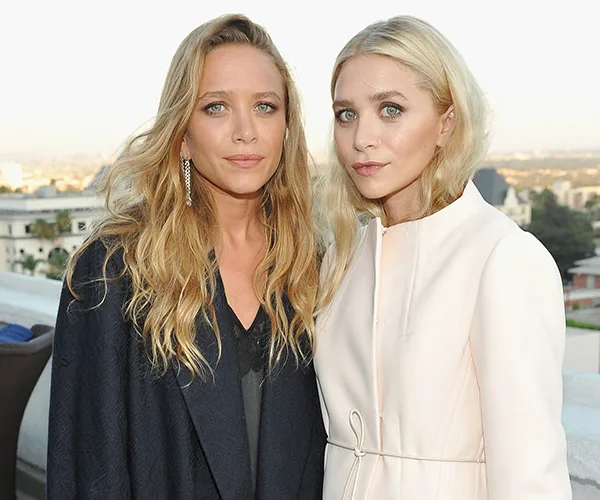 Mary-Kate and Ashley Olsen.