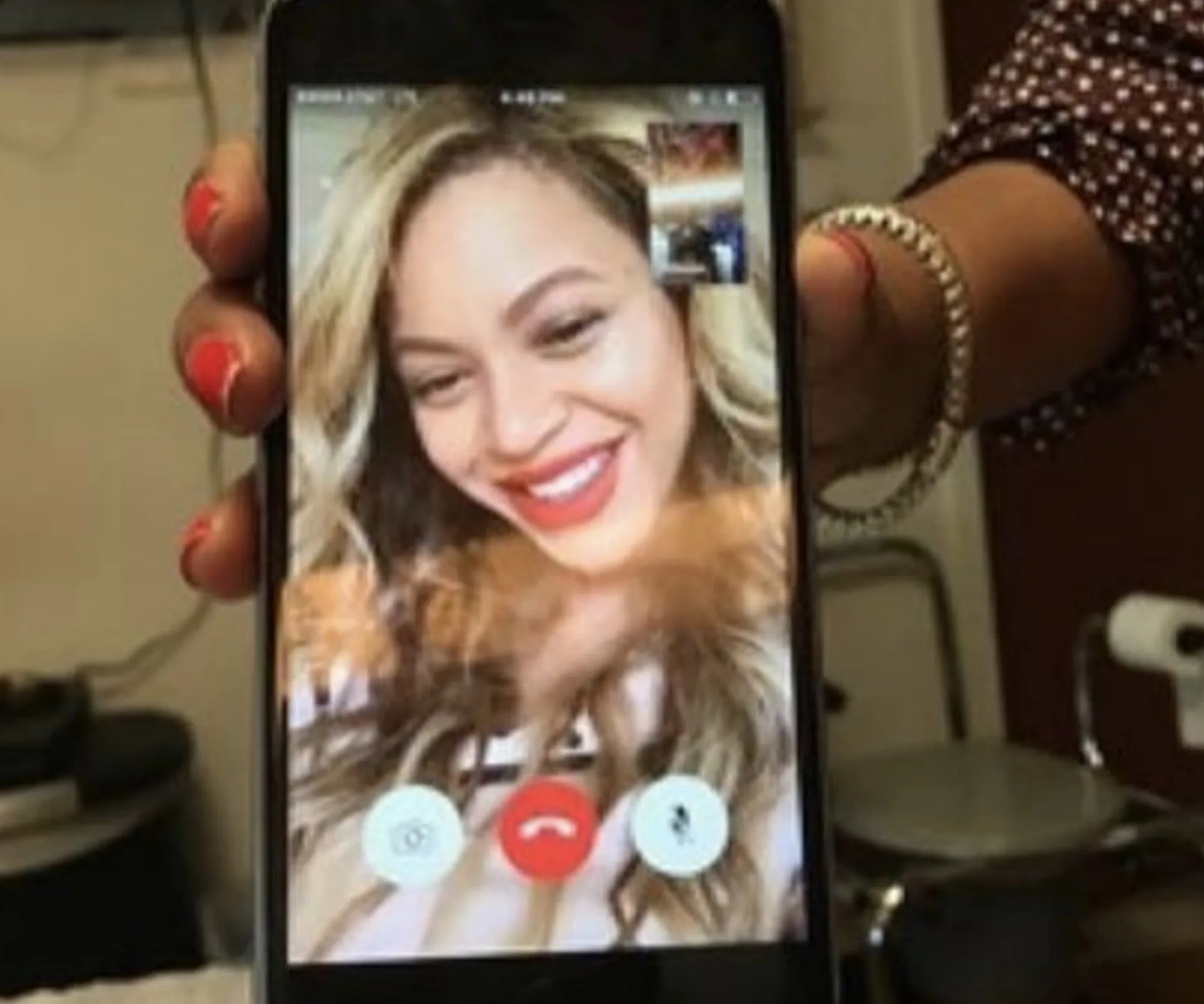 Beyoncé, FaceTime, Ebony Banks