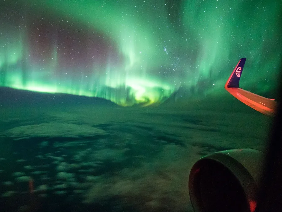 Aurora Australis Southern Lights video