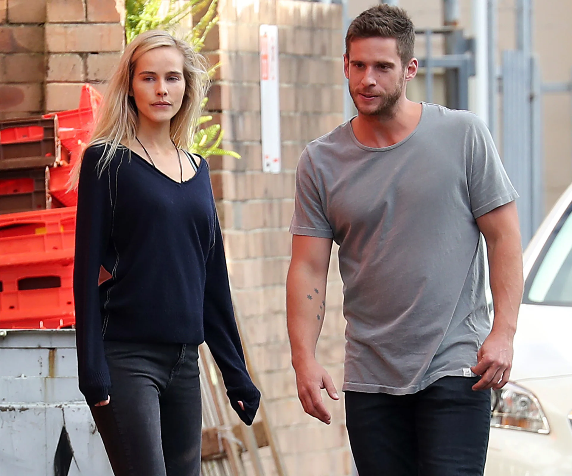 Isabel Lucas and Dan Ewing