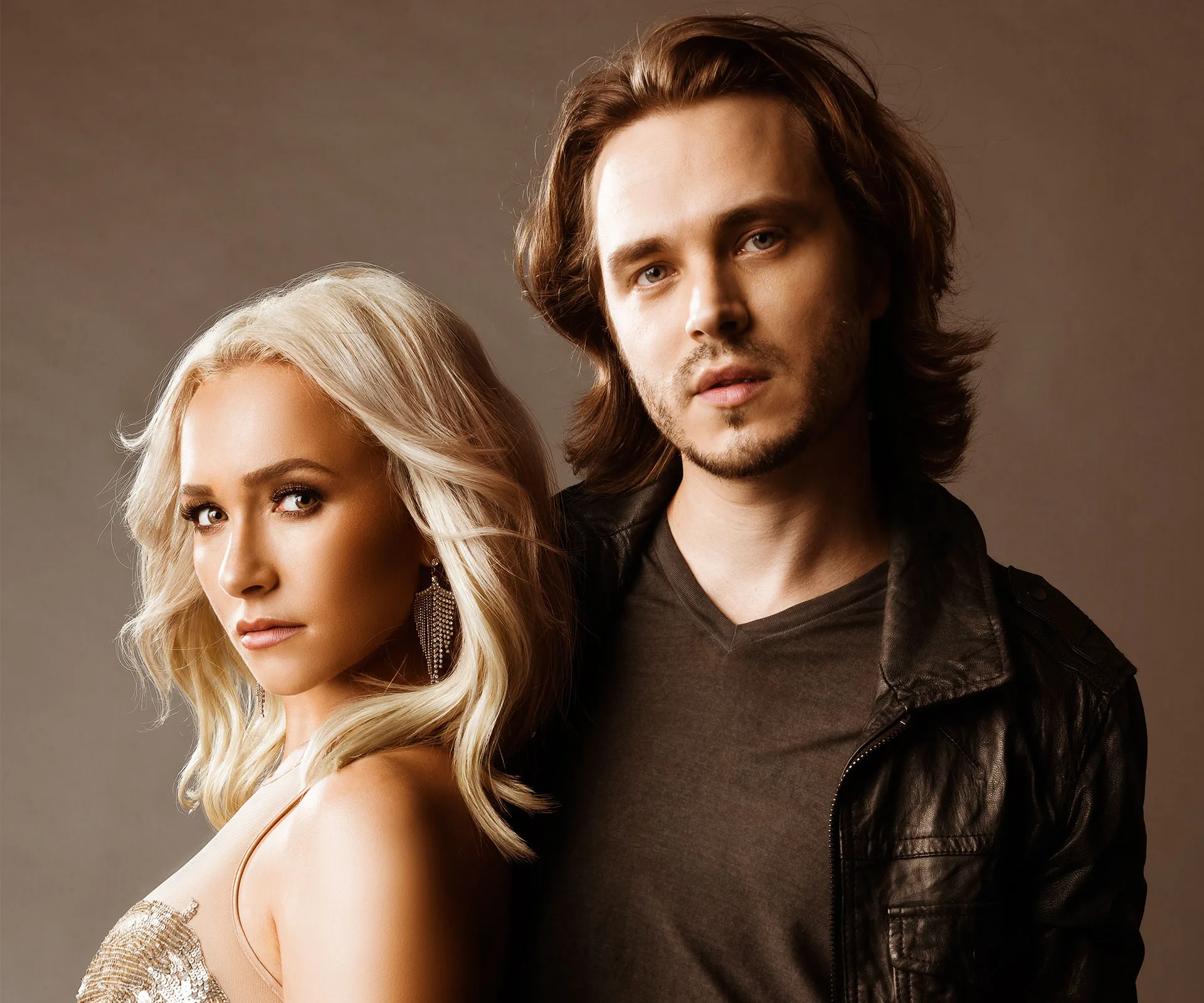 Hayden Panettiere and Jonathan Jackson of Nashville