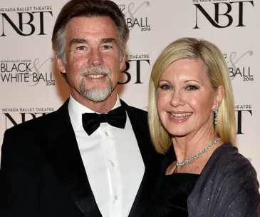 Olivia Newton-John, John Easterling