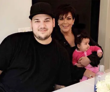 Rob Kardashian posts revenge porn of Blac Chyna