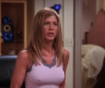 Jennifer Aniston addresses her visible nipples on ‘Friends’ and we love her for it
