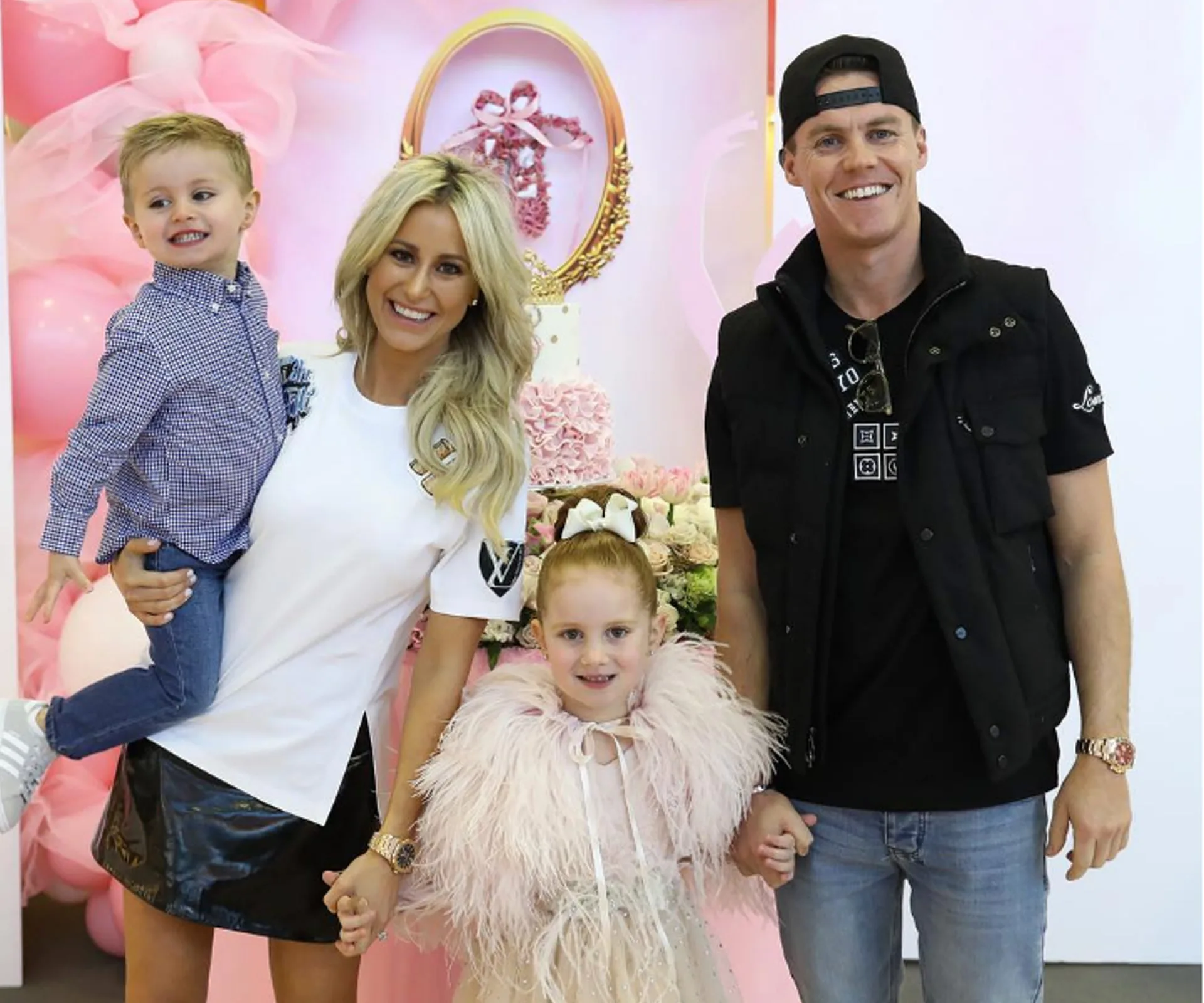 Roxy Jacenko, Oliver Curtis