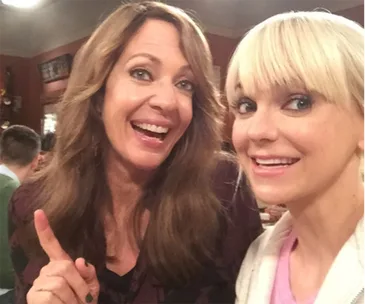 Allison Janney and Anna Faris 