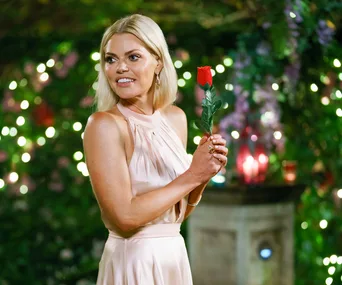 sophie monk1