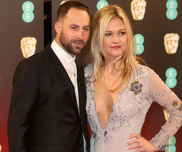 Julia Stiles married