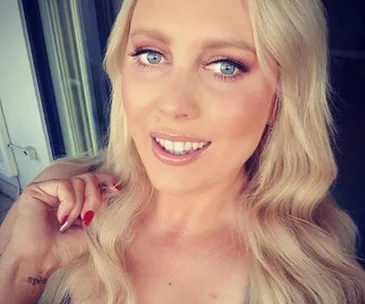 Mel Grieg lodges police complaint after being scammed into lending man $1000 after a date