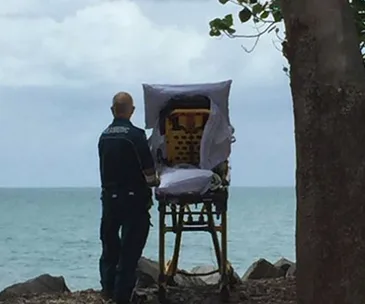 Paramedics take dying woman to the beach for the last time