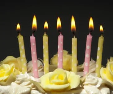 'Seven Candles' riddle stumps the Internet