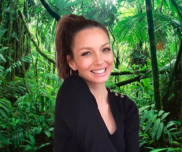 Ricki-Lee Coulter 