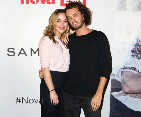 Jessica Marais and Jake Holly