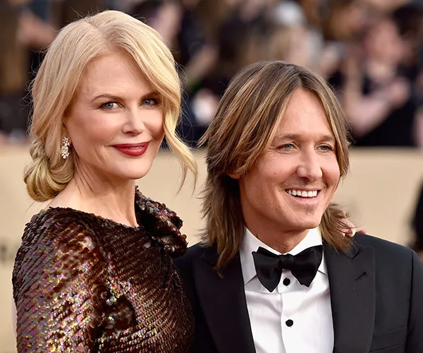 Nicole Kidman’s SAGs entrance is as elegant as she is