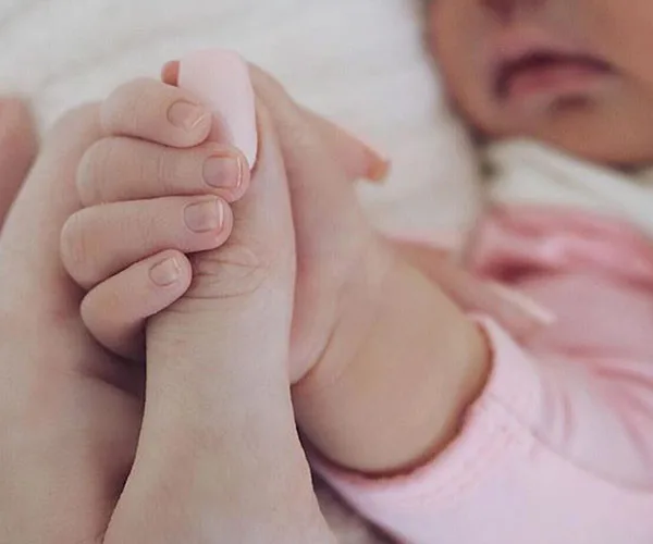 Kylie Jenner CONFIRMS arrival of baby