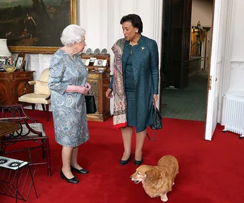 QUEEN ELIZABETH AND CORGI