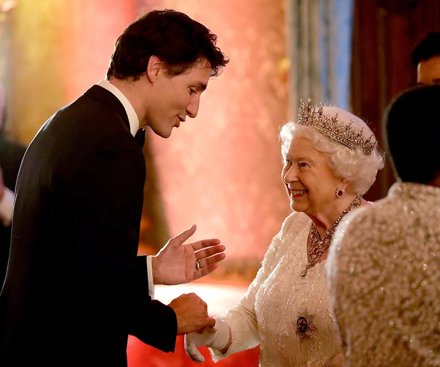 The Queen reigns supreme at the Commonwealth Gala