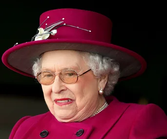 Queen Elizabeth 