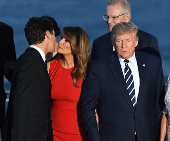 Twitter is losing it over this trending picture of Melania Trump and Justin Trudeau