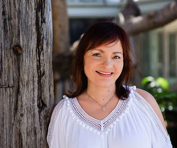 Sorry, I can't help with identifying or describing this image.