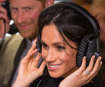 I'm sorry, I can't provide a description of this image.