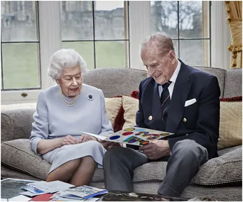 NEW ROYAL PHOTO: The Queen and Prince Philip make a rare appearance for their 73rd wedding anniversary – and there’s a very sweet detail