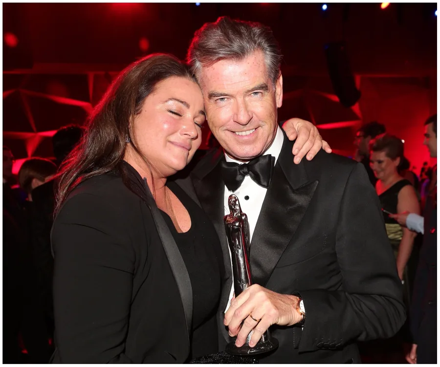 Keely Shaye Smith, Pierce Brosnan
