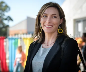 EXCLUSIVE: Claudia Karvan opens up about mastitis, the “unhinging” experience of growing up in the spotlight and her new series Bump