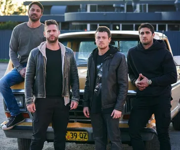 Dan Ewing’s hilarious response to a Home And Away fan’s raunchy comment has us in absolute stitches